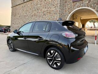 PEUGEOT 208 usata, con Airbag testa