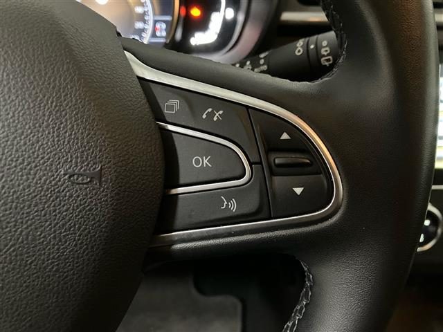 RENAULT Kadjar usata, con Sensori di parcheggio anteriori