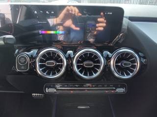 MERCEDES-BENZ GLA 200 usata, con Volante in pelle
