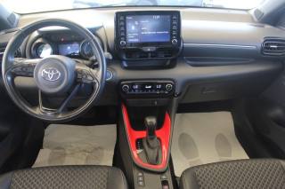 TOYOTA Yaris usata, con ESP