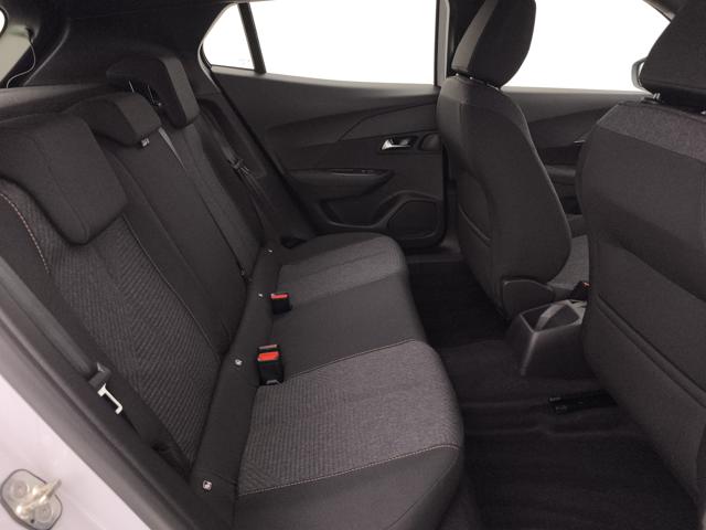 PEUGEOT 2008 usata, con Isofix