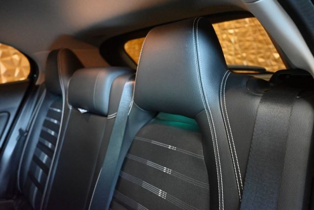 MERCEDES-BENZ GLA 180 usata 50