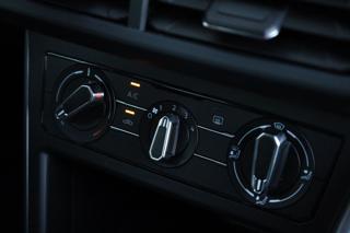 VOLKSWAGEN Taigo usata, con Controllo trazione