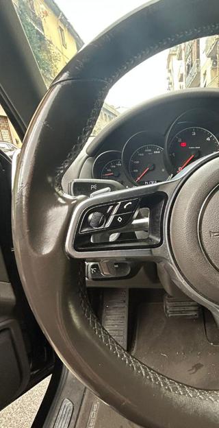 PORSCHE Cayenne usata, con Cerchi in lega