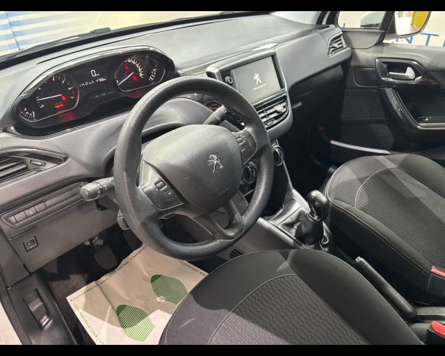 PEUGEOT 208 usata, con Isofix