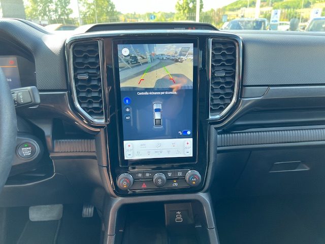 FORD Ranger usata, con Controllo automatico clima