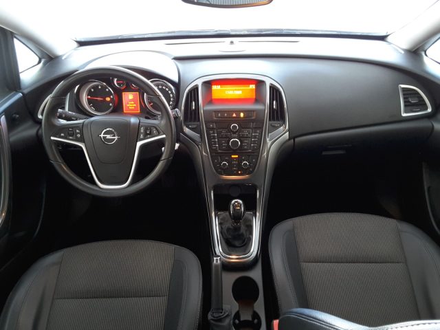 OPEL Astra usata, con Cerchi in lega