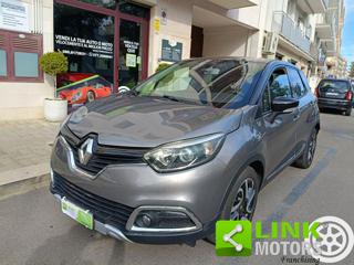 RENAULT Captur usata, con Autoradio digitale