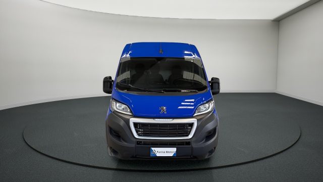 PEUGEOT Boxer usata, con Airbag