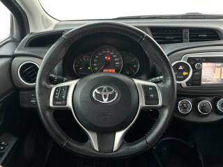 TOYOTA Yaris usata, con Boardcomputer
