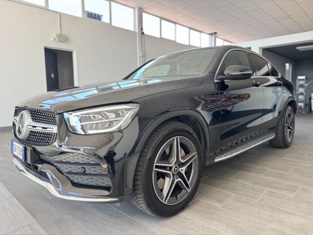MERCEDES-BENZ GLC 220 usata, con Fari LED
