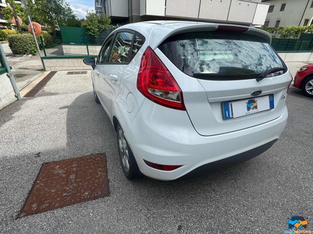FORD Fiesta usata, con Cerchi in lega