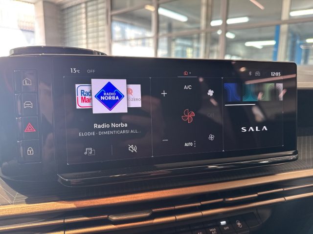 LANCIA Ypsilon usata, con Leve al volante