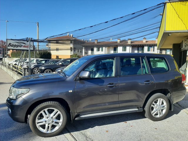 TOYOTA Land Cruiser usata, con Fendinebbia