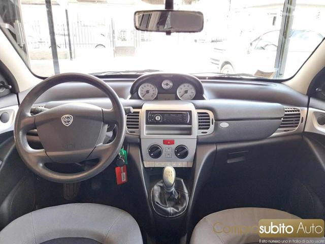 LANCIA Ypsilon usata 13
