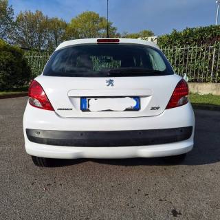 PEUGEOT 207 usata, con Chiusura centralizzata