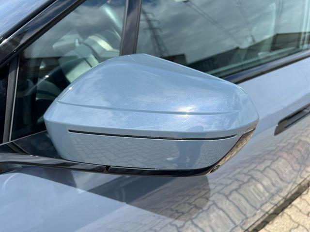 BMW iX usata, con Isofix