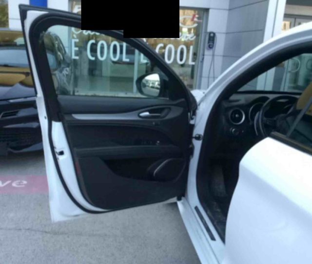 ALFA ROMEO Stelvio usata, con Airbag Passeggero