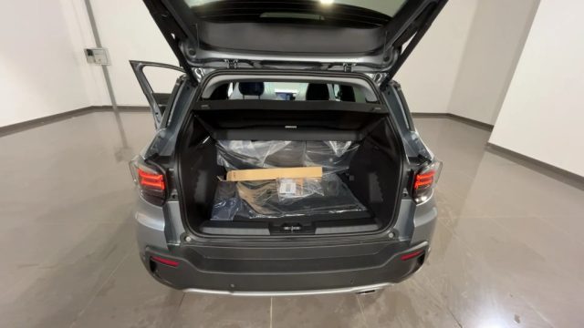 JEEP Avenger usata, con Bracciolo