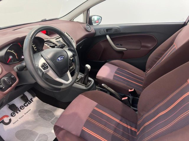 FORD Fiesta usata, con Boardcomputer