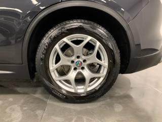 ALFA ROMEO Stelvio usata, con Sensori di parcheggio posteriori