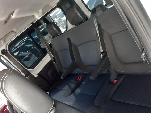 OPEL Vivaro usata, con Volante multifunzione