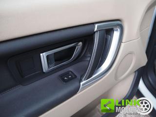 LAND ROVER Discovery Sport usata, con Leve al volante