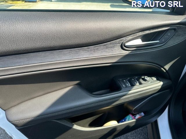ALFA ROMEO Stelvio usata, con Chiusura centralizzata