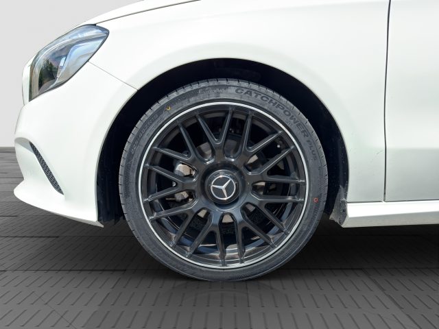 MERCEDES-BENZ A 180 usata 15
