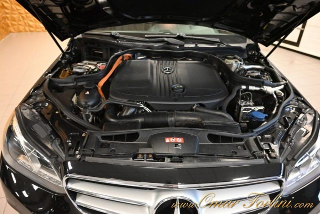 MERCEDES-BENZ E 300 usata 43