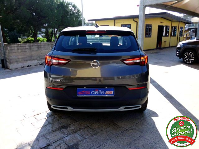 OPEL Grandland X usata, con Autoradio