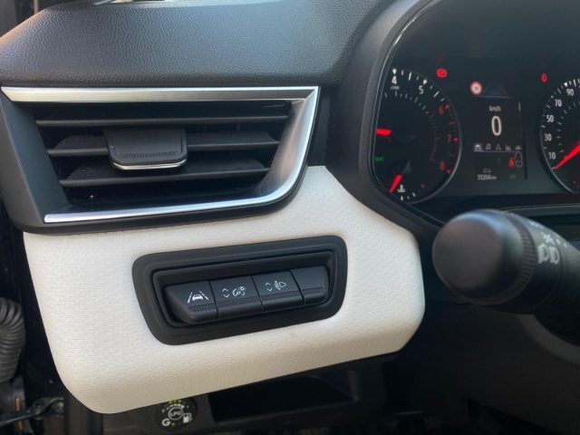 RENAULT Clio usata, con Park Distance Control