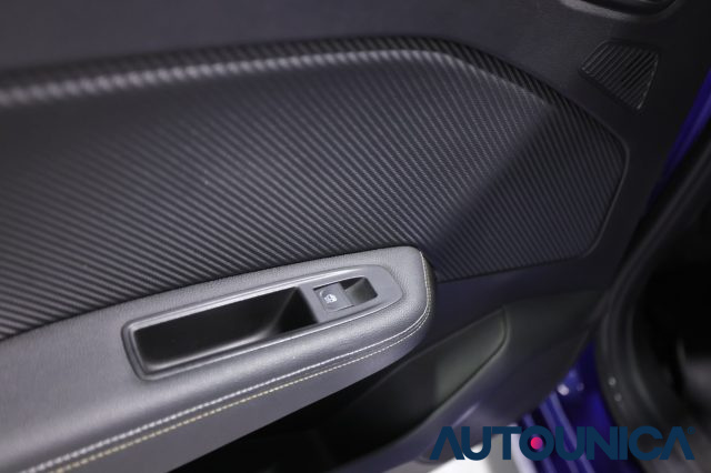 RENAULT Clio usata, con Luci diurne