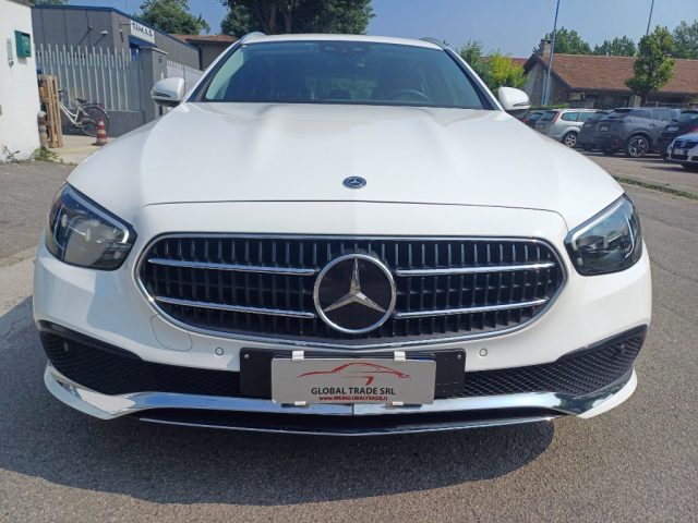 MERCEDES-BENZ E 300 usata, con Airbag