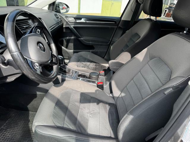 VOLKSWAGEN Golf usata, con Autoradio