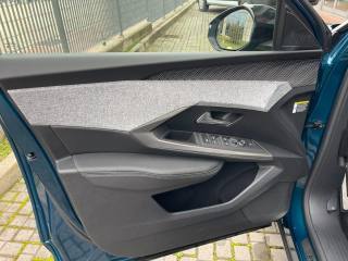 PEUGEOT 5008 usata, con Controllo trazione