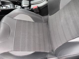 PEUGEOT 2008 usata, con Park Distance Control