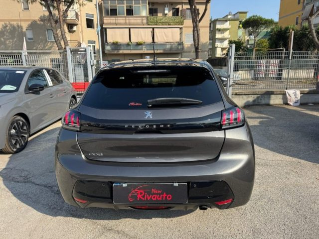 PEUGEOT 208 usata, con Fari LED