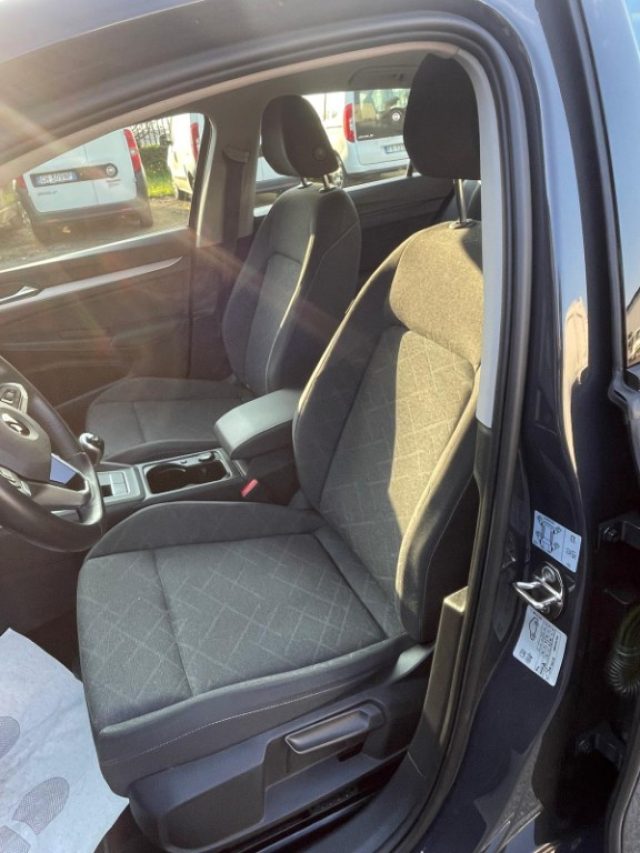 VOLKSWAGEN Golf usata, con Controllo trazione