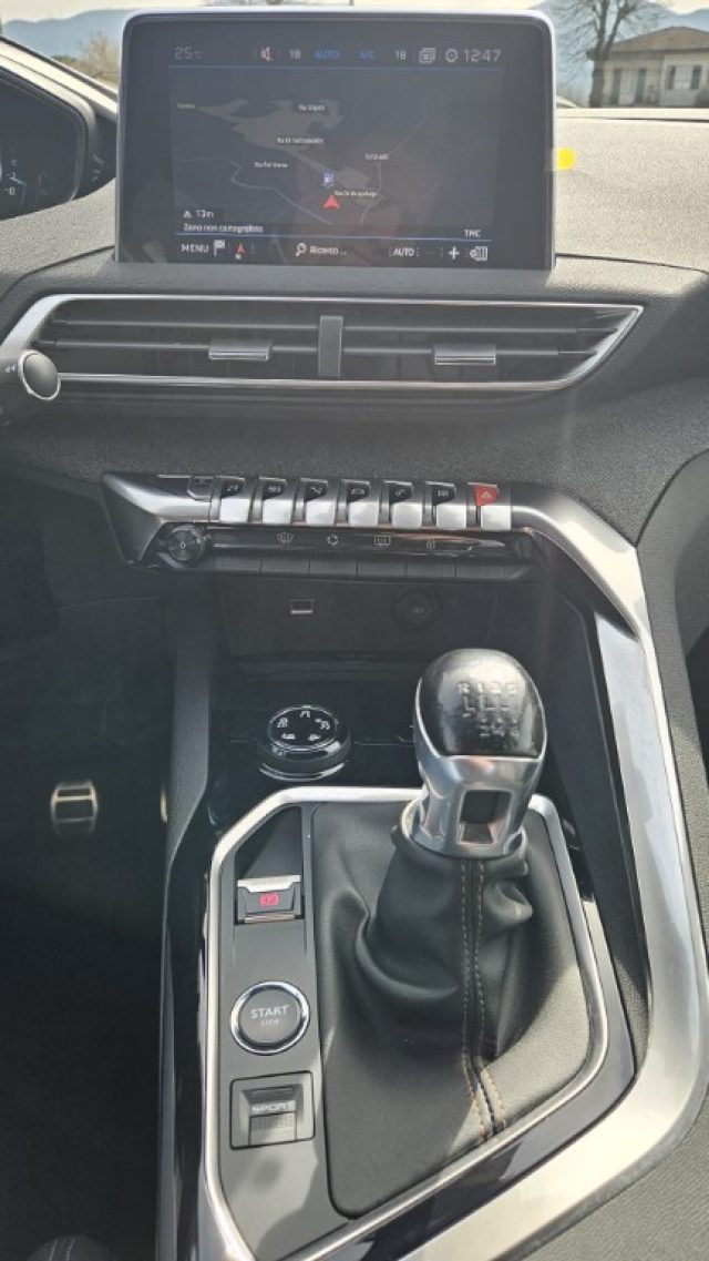 PEUGEOT 3008 usata, con Bracciolo