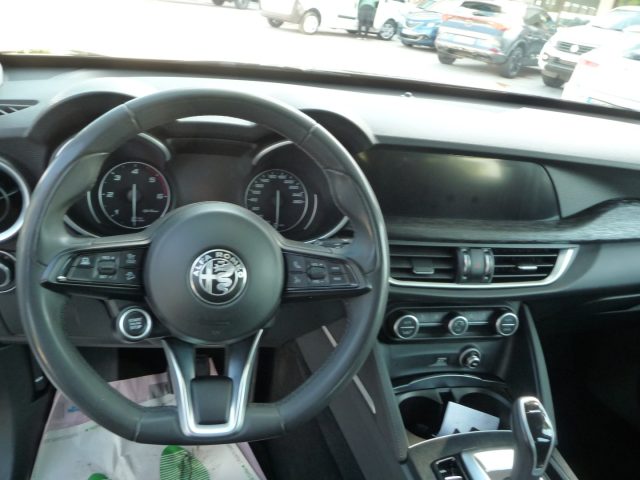 ALFA ROMEO Stelvio usata, con Cerchi in lega