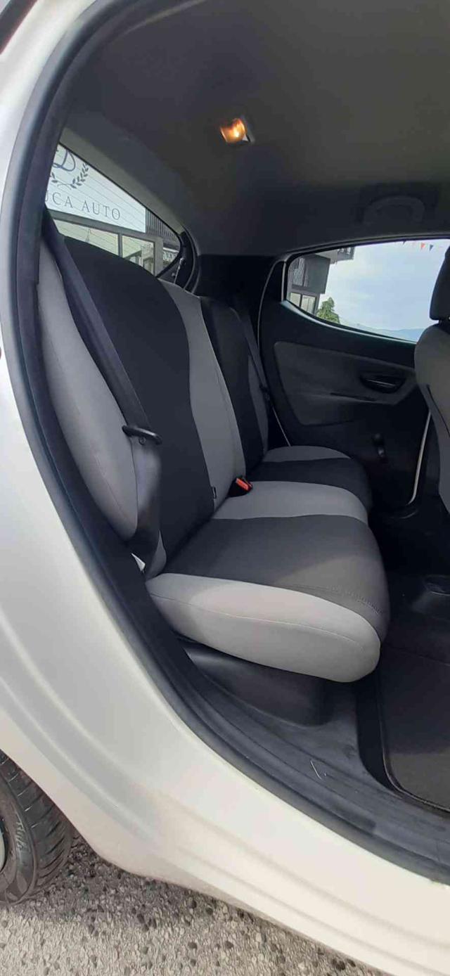 LANCIA Ypsilon usata 25