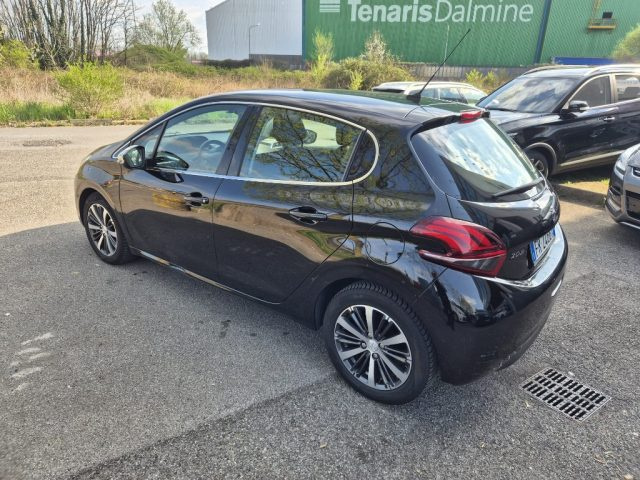 PEUGEOT 208 usata, con ESP