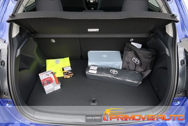 TOYOTA Yaris usata, con Fendinebbia