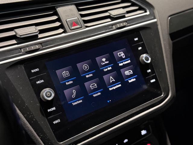 VOLKSWAGEN Tiguan usata, con USB