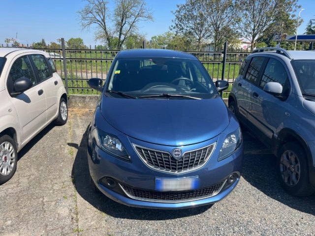 LANCIA Ypsilon usata, con Autoradio digitale