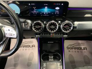 MERCEDES-BENZ GLB 200 usata, con Vetri oscurati