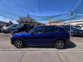 ALFA ROMEO Stelvio usata, con Autoradio