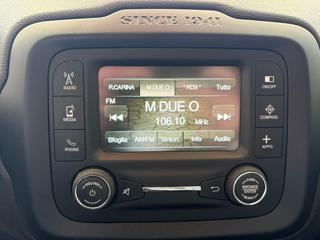 JEEP Renegade usata, con USB