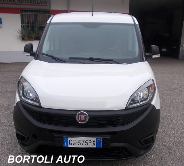FIAT Doblo usata, con Airbag